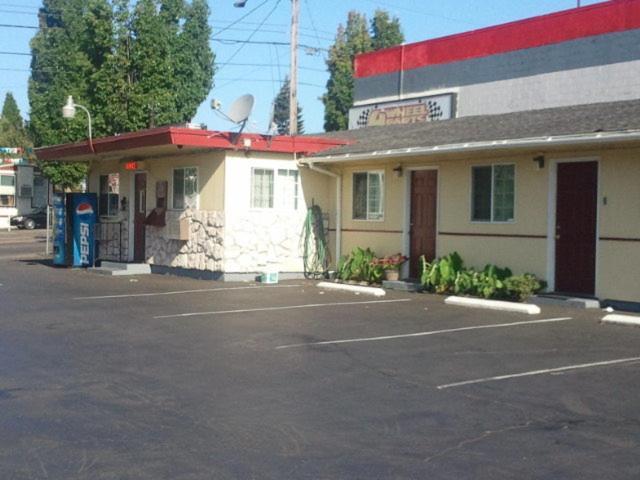 Aaron Motel Портланд Екстериор снимка